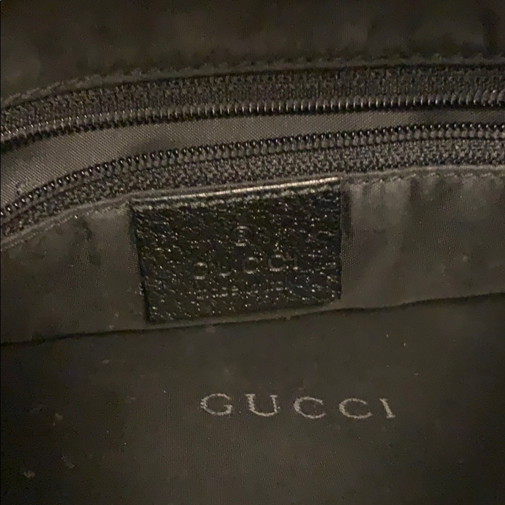 Authentic Gucci Purse! - Picture 4 of 7